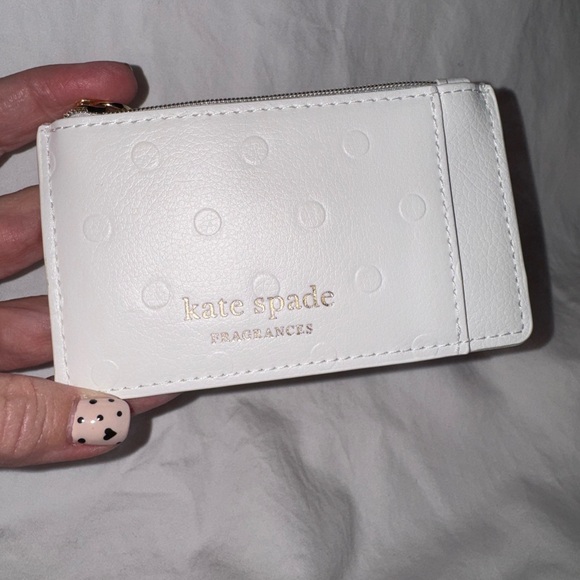 kate spade Accessories - Kate Spade White Card Holder